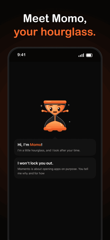 Momo, the hourglass mascot of Momento, introducing itself